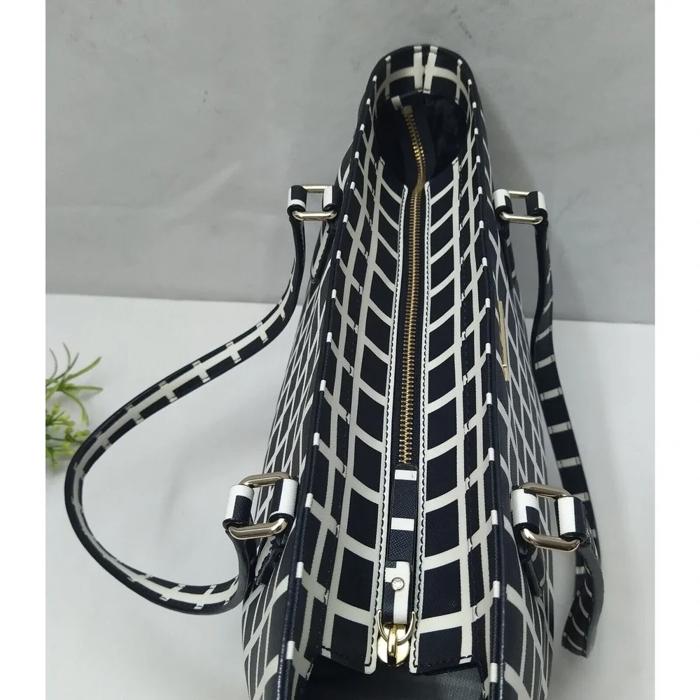 Kate Spade Dally Laurel Way Black White Double Handle Zipper Tote Bag